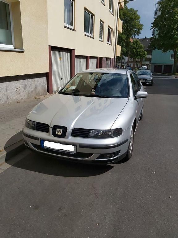 Gebraucht Seat Leon 125 PS (91 kW) 2000 Silber Kleinwagen