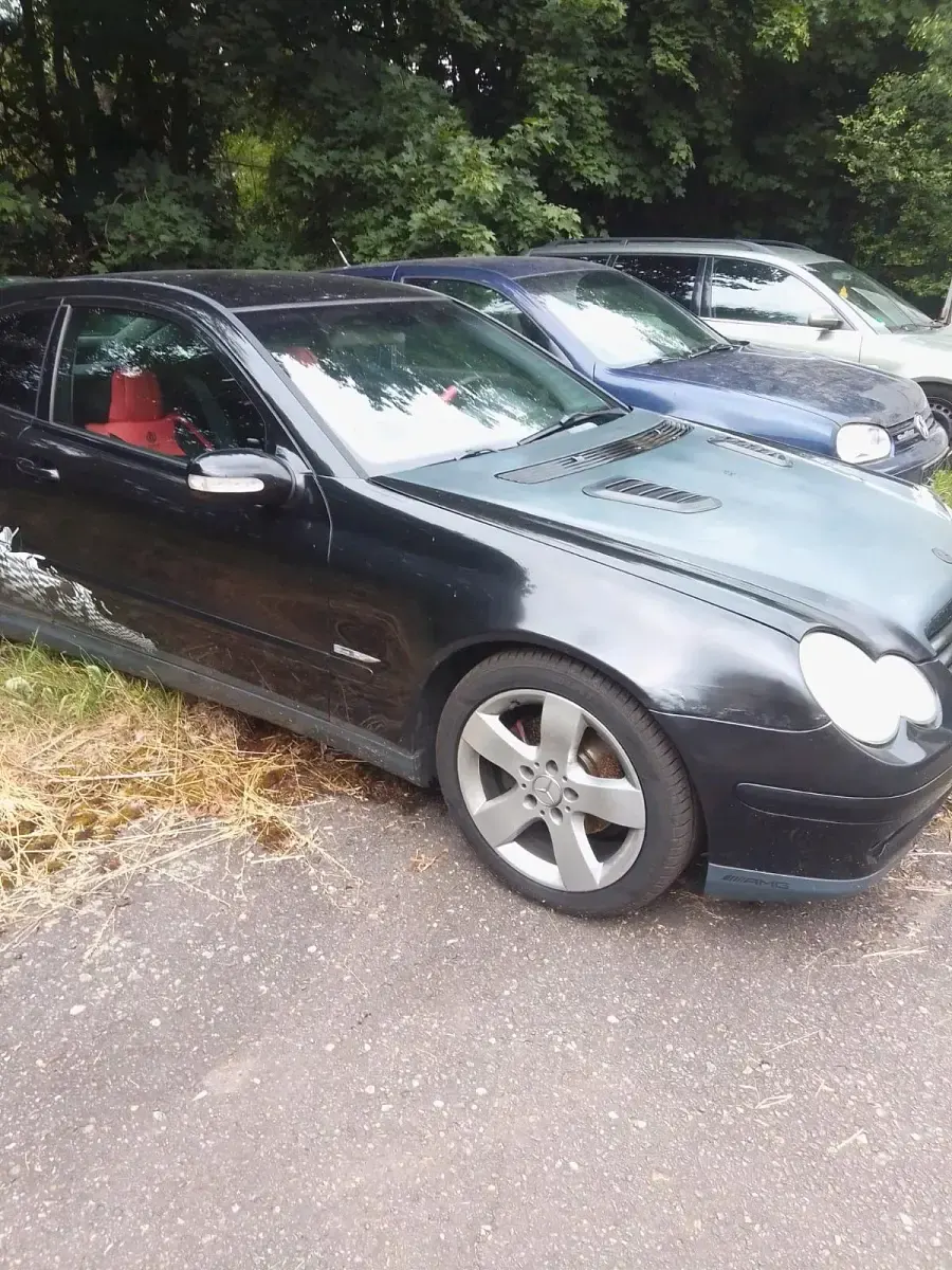 Gebraucht Mercedes C180 2003 Schwarz Coupé