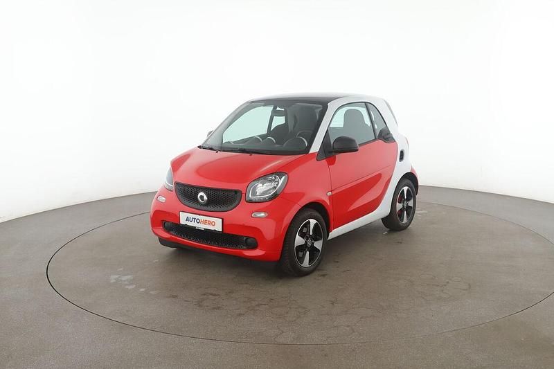 Rot Gebraucht 2019 Smart ForTwo Coupé Kleinwagen | 13.260 € - Bild 1/3