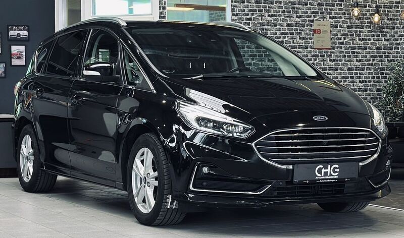 Schwarz Gebraucht 2021 Ford S-MAX Titanium Van / Kleinbus | 12.990 € (Fairer Preis) - Bild 1/4