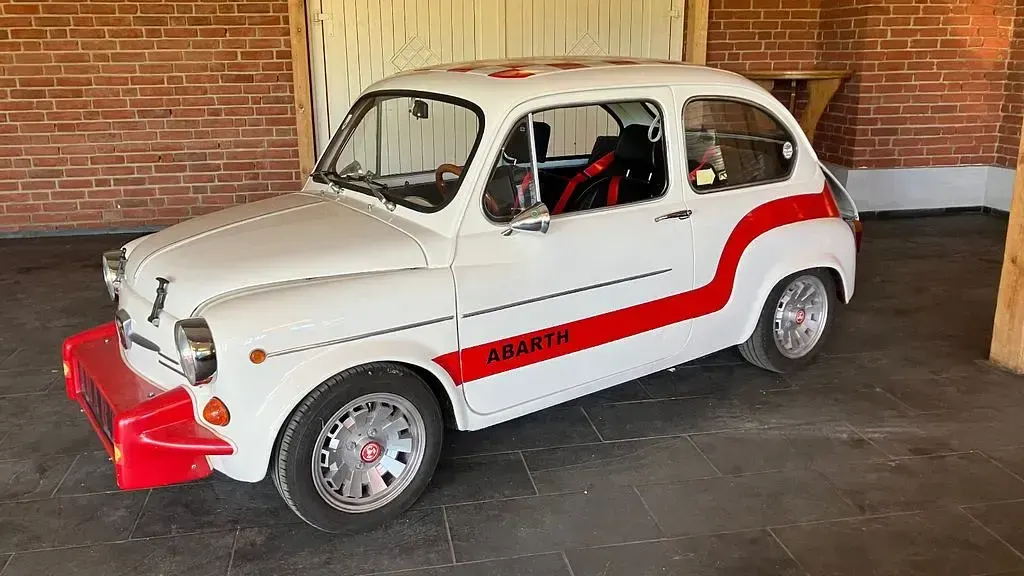 Gebraucht Fiat 850 Abarth 48 PS (35 kW) 1972 Weiß Kleinwagen