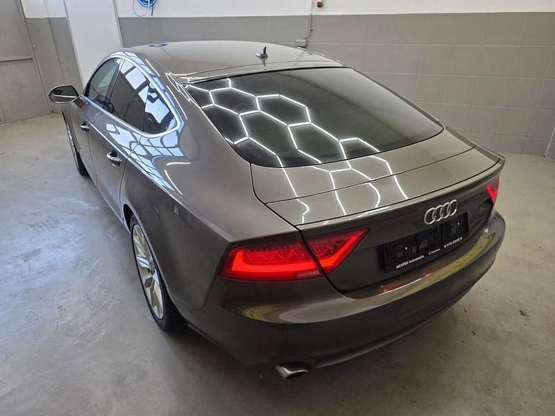 Gebraucht Audi A7 Sportback Comfort 204 PS (150 kW) 2011 Grau Kleinwagen