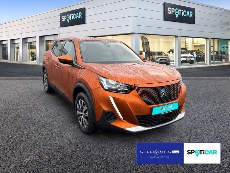 Second-hand Peugeot e-2008 Active 100 kW (136 CP) 2022 Portocaliu SUV