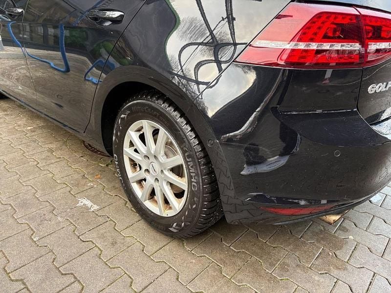 Gebraucht VW Golf Highline 125 PS (91 kW) 2015 Schwarz Limousine