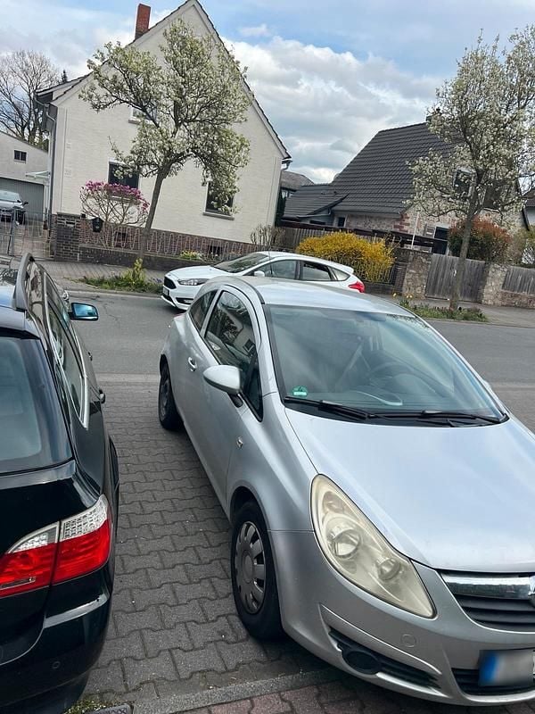 Second-hand Opel Corsa 80 CP (58 kW) 2008 Argintiu Hatchback
