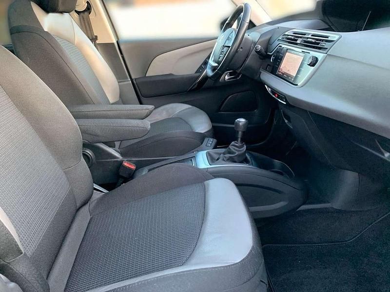 Gebraucht Citroën Grand C4 Picasso Shine 131 PS (96 kW) 2018 Platiniumgrau Van / Kleinbus