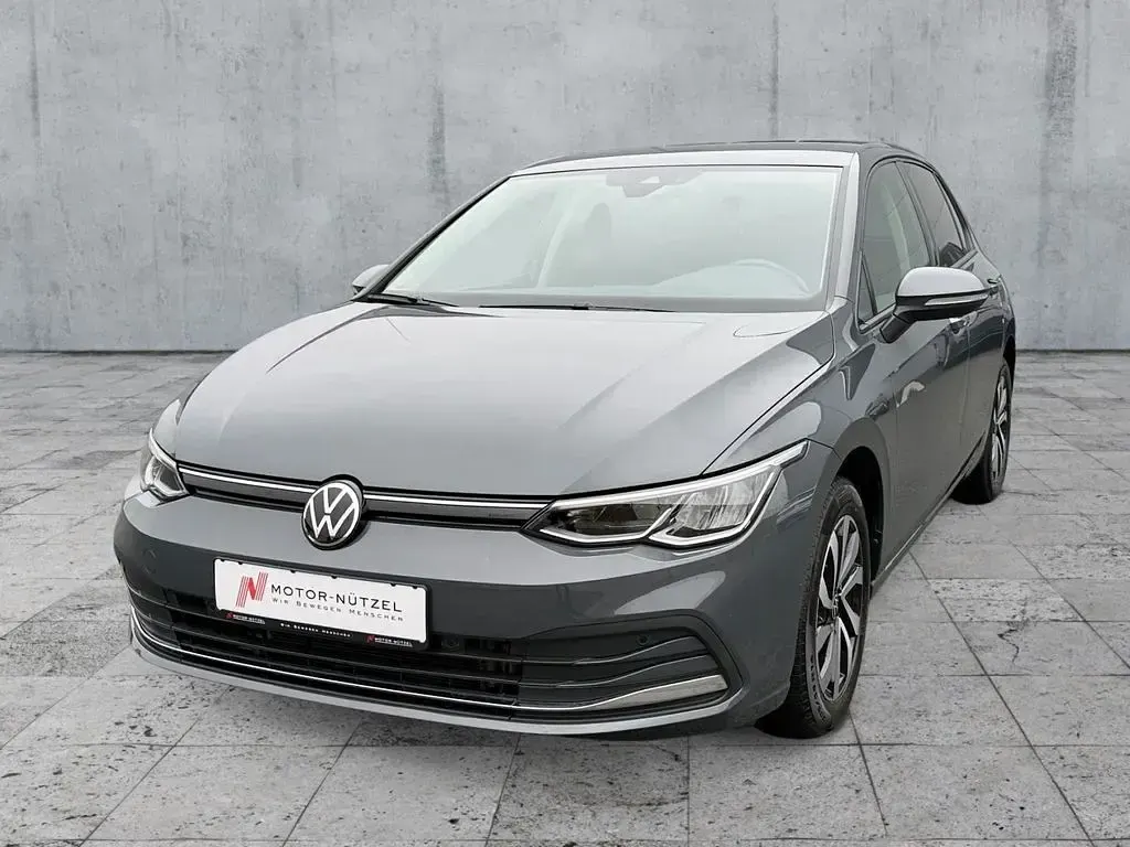 Gebraucht VW Golf VIII Active 116 PS (85 kW) 2023 Grau Limousine
