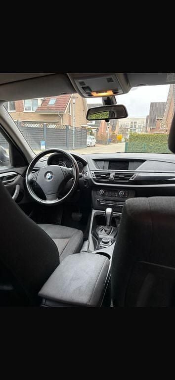 Gebraucht BMW X1 143 PS (105 kW) 2011 Schwarz SUV