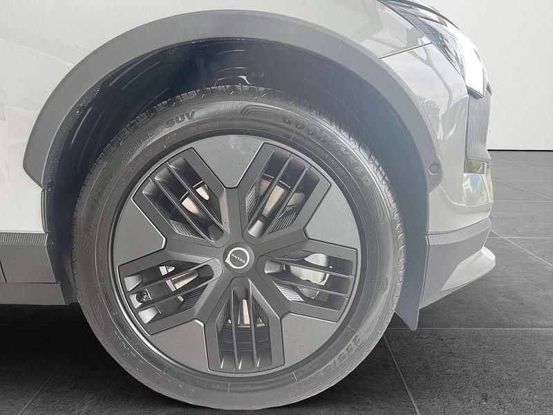 Gebraucht Volvo EX30 CC Performance 314 kW (428 PS) 2025 Vapour grey SUV