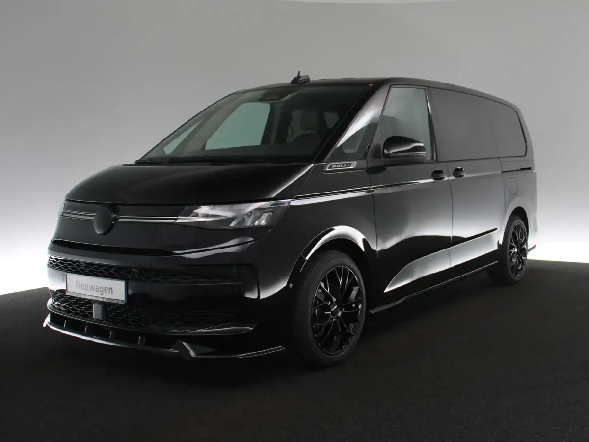 Neu VW Multivan Life 150 PS (110 kW) 2026 Schwarz / deep black Van / Kleinbus