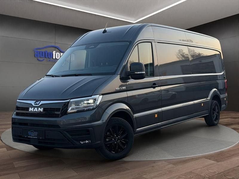 Neu MAN TGE 177 PS (130 kW) 2026 Grau Van