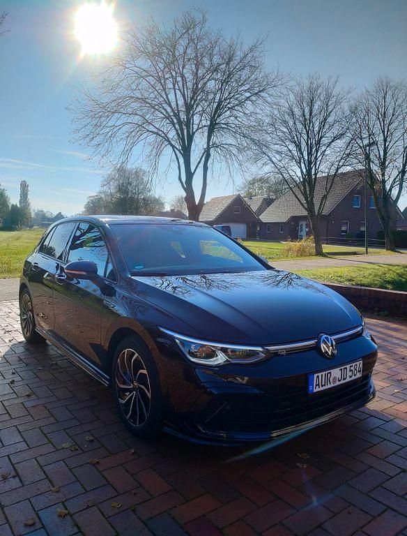 Gebraucht VW Golf VIII R-line 190 PS (139 kW) 2023 Schwarz Limousine