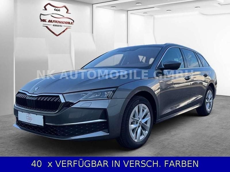 Grau Gebraucht 2024 Skoda Octavia Selection Kombi | 32.900 € (Superpreis) - Bild 1/4