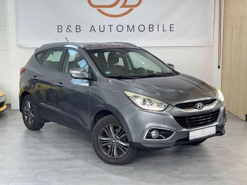 Gebraucht Hyundai ix35 Trend 166 PS (122 kW) 2015 Grau SUV