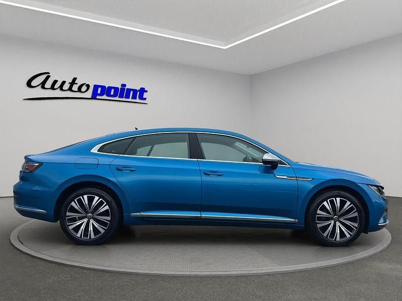 Gebraucht VW Arteon Elegance 218 PS (160 kW) 2022 Blau Limousine