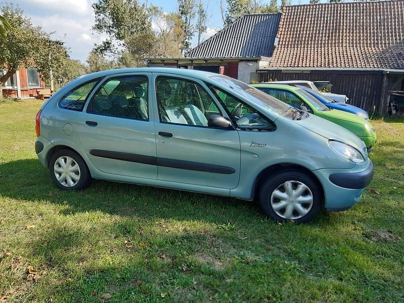 Gebraucht Citroën Xsara 116 PS (85 kW) 2001 Blau Van / Kleinbus