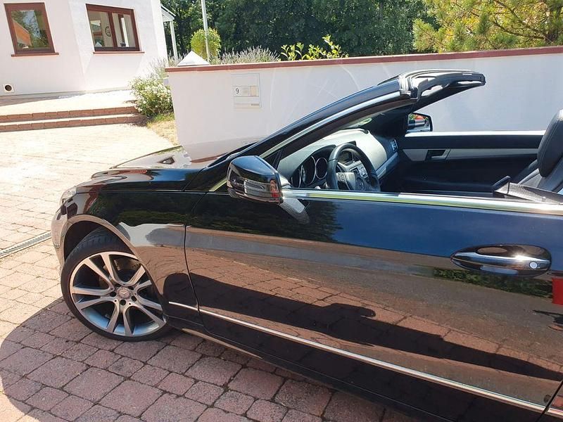 Gebraucht Mercedes E350 306 PS (225 kW) 2013 Schwarz Cabrio