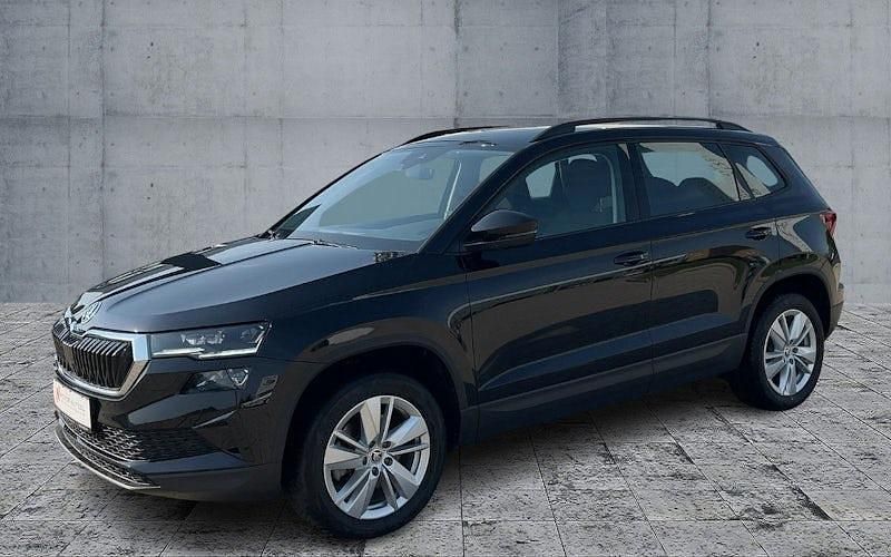 Schwarz Gebraucht 2024 Skoda Karoq Selection SUV | 31.970 € (Fairer Preis) - Bild 1/4