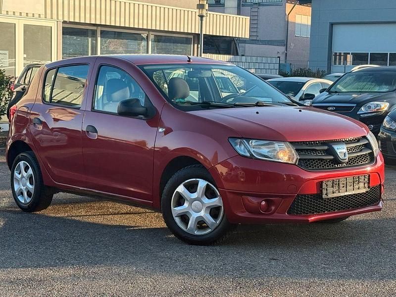Gebraucht Dacia Sandero Ambiance 75 PS (55 kW) 2014 Rot Limousine