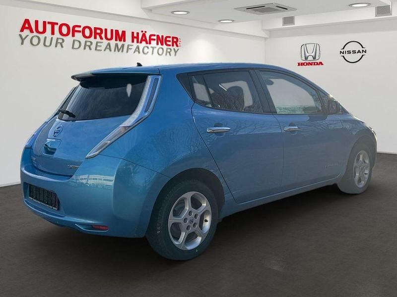 Gebraucht Nissan Leaf 80 kW (109 PS) 2013 Blau Kleinwagen