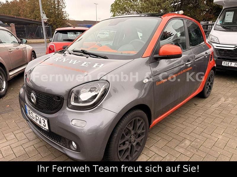 Orange Gebraucht 2016 Smart ForFour Edition #1 Kleinwagen | 6.999 € (Fairer Preis) - Bild 1/4