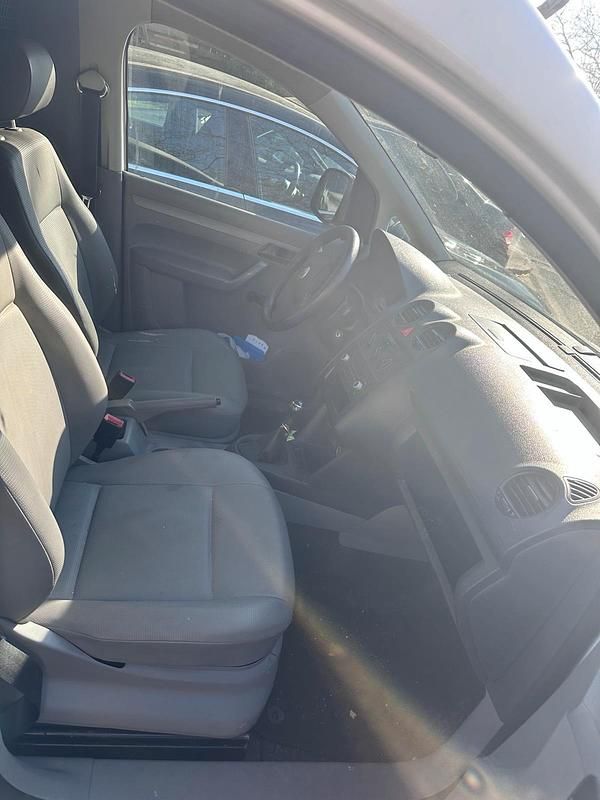 Gebraucht VW Caddy 69 PS (50 kW) 2009 Van / Kleinbus