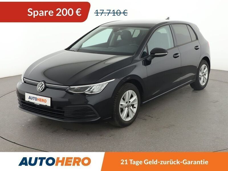 Schwarz Gebraucht 2020 VW Golf VIII Life Limousine | 17.100 € (Etwas zu teuer) - Bild 1/3