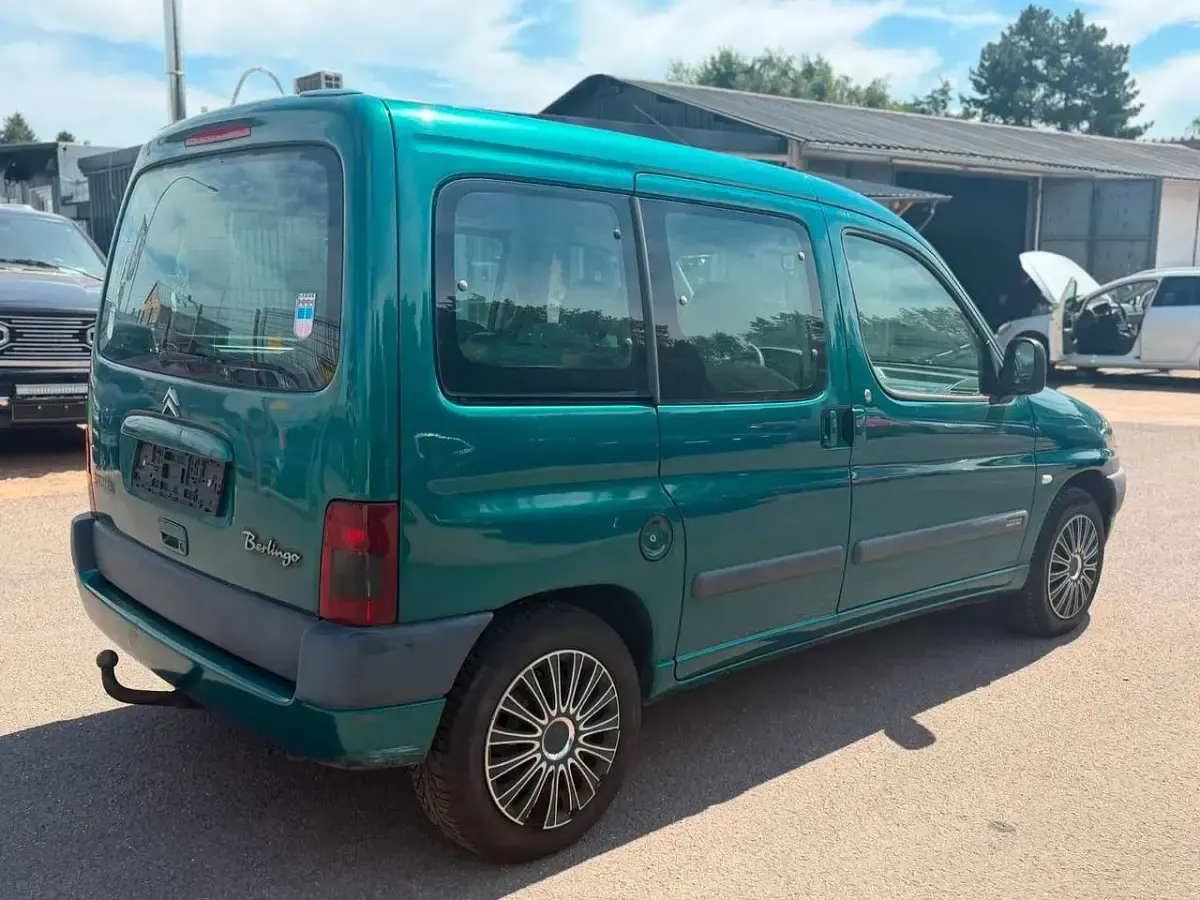 Gebraucht Citroën Berlingo 75 PS (55 kW) 2002 Grün Van / Kleinbus