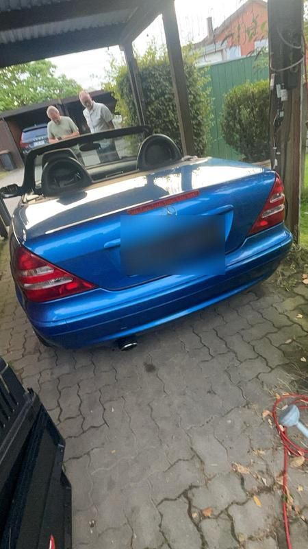 Gebraucht Mercedes SLK200 163 PS (119 kW) 2001 Andere farben Cabrio