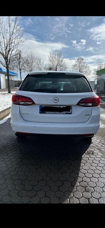 Gebraucht Opel Astra Business 110 PS (80 kW) 2016 Weiß Kombi
