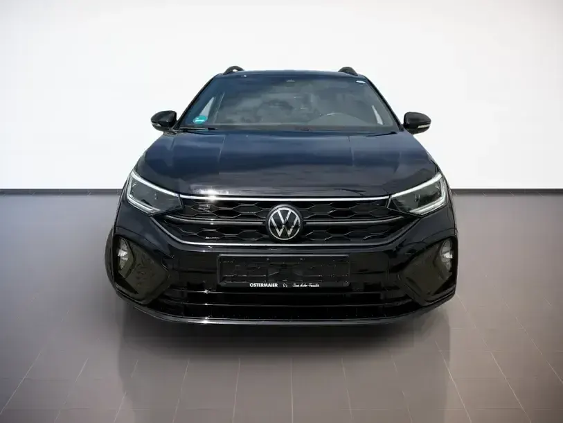 Gebraucht VW Taigo R-line 110 PS (80 kW) 2024 Deep black perleffekt SUV