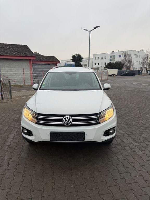 Weiß Gebraucht 2013 VW Tiguan Style SUV | 9.999 € (Superpreis) - Bild 1/4
