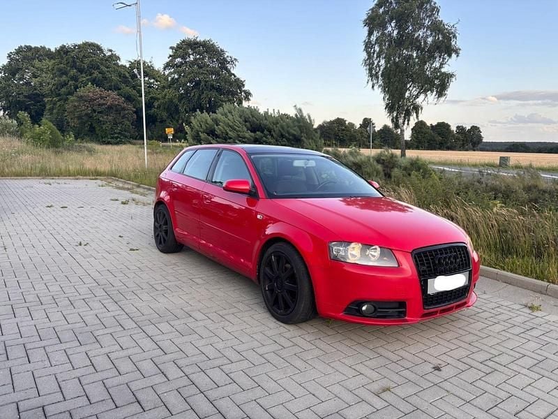 Rot Gebraucht 2006 Audi A3 Limousine | 2.000 € (Guter Preis) - Bild 1/4