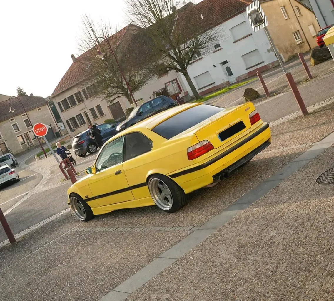 Gebraucht BMW M3 286 PS (210 kW) 1994 Gelb Coupé
