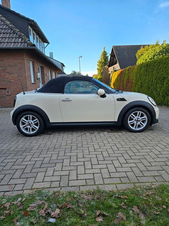 Gebraucht Mini Cooper Cabriolet 122 PS (89 kW) 2012 Weiß Cabrio