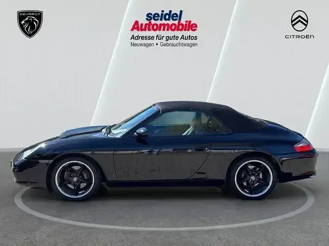 Usado Porsche 996 320 HP (235 kW) 2004 Preto Cabrios