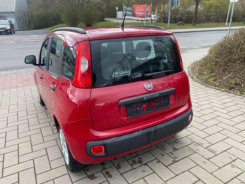Gebraucht Fiat Panda 69 PS (50 kW) 2013 Colore esterno rosso pastello Kleinwagen