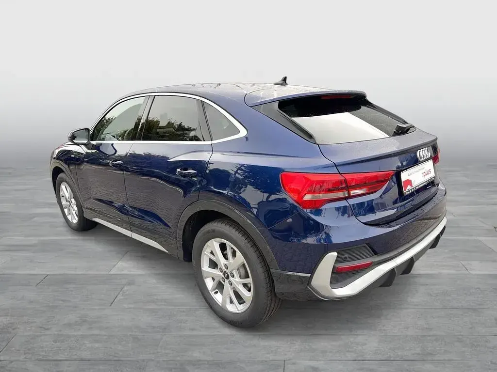 Gebraucht Audi Q3 Sportback S-Line 150 PS (110 kW) 2025 Navarrablau metallic SUV