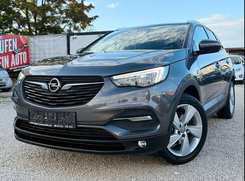 Mondstein grau/e:vulkan grau Gebraucht 2018 Opel Grandland X SUV | 13.990 € (Guter Preis) - Bild 1/4