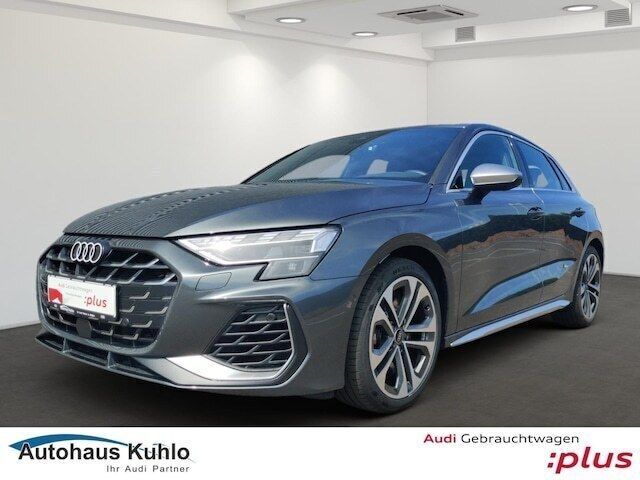 Grau Gebraucht 2024 Audi S3 Ambiente Limousine | 46.890 € (Fairer Preis) - Bild 1/4