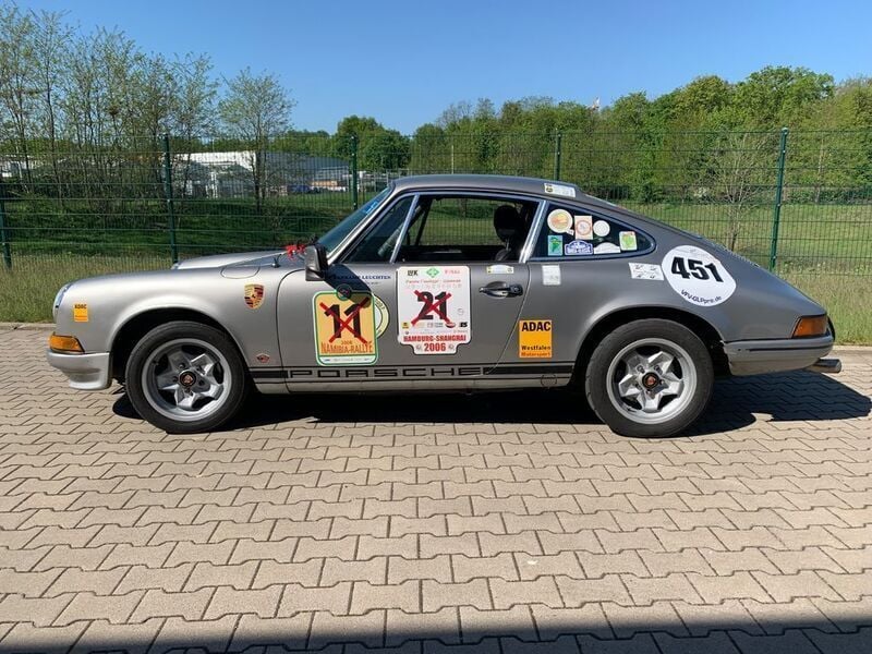 Silber Gebraucht 1972 Porsche 911 Coupé | 68.700 € - Bild 1/4