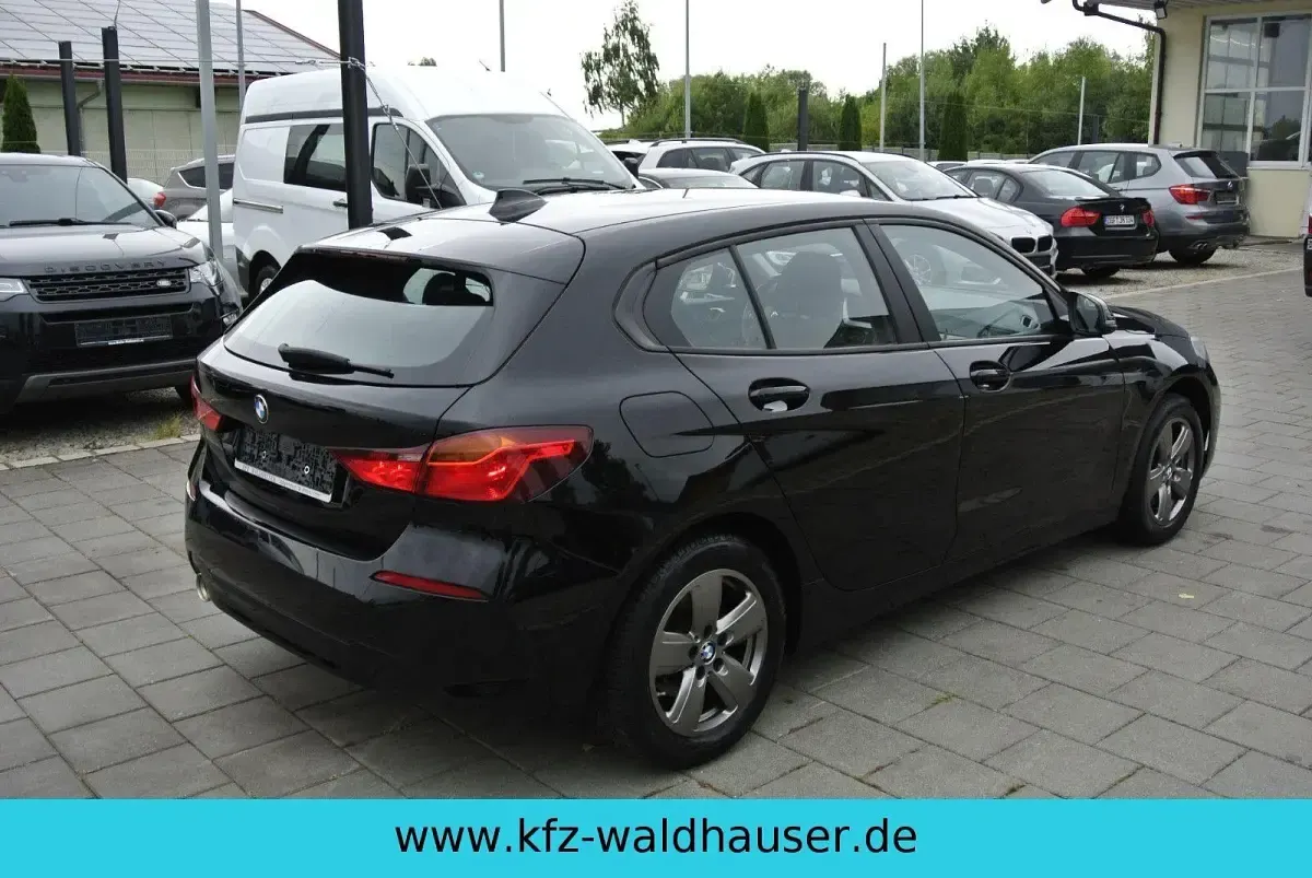Gebraucht BMW 118 Performance 136 PS (100 kW) 2020 Schwarz Kleinwagen
