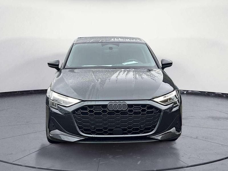 Gebraucht Audi A3 Advanced 150 PS (110 kW) 2026 Manhattangrau metallic Kleinwagen