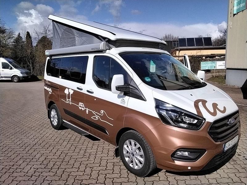 Weiß Gebraucht 2022 Ford Transit Custom Nugget Limousine | 53.900 € (Teuer) - Bild 1/4
