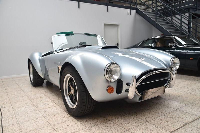 Gebraucht AC Cobra 228 PS (167 kW) 1968 Polarsilber metallic Cabrio