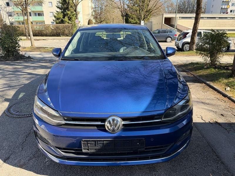 Gebraucht VW Polo Highline 95 PS (69 kW) 2018 Blau Kleinwagen