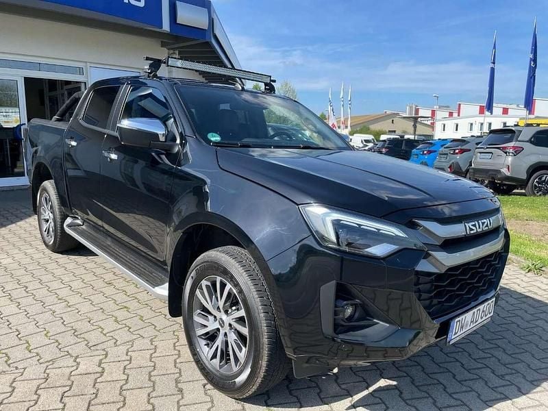Schwarz Gebraucht 2025 Isuzu D-Max Abholung | 46.490 € (Superpreis) - Bild 1/4