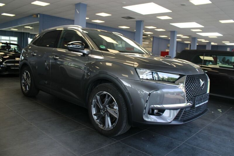 Grau Gebraucht 2022 DS Automobiles DS7 Crossback Bastille Plus SUV | 25.980 € (Superpreis) - Bild 1/4