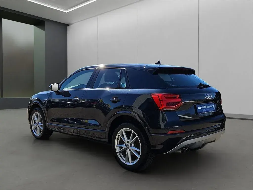 Używany Audi Q2 Sport 150 KM (110 kW) 2017 Andere / individuallackierung audi exclu SUV