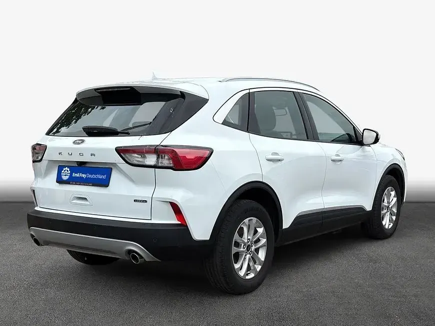 Gebraucht Ford Kuga Titanium 224 PS (164 kW) 2022 Weiß SUV